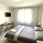 Modern Living Gæstehus 3*
