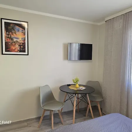 Modern Living Konukevi 3*