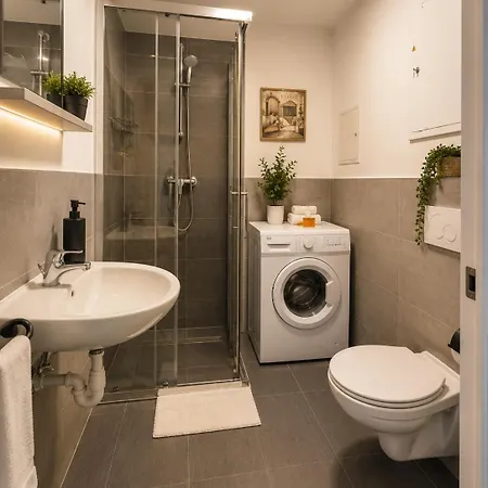 Modern Living 3* Νυρεμβέργη