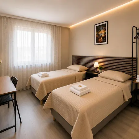 Modern Living Πανσιόν 3*