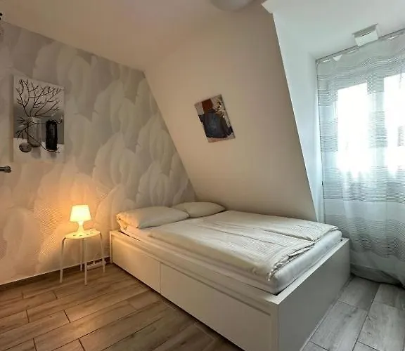 ゲストハウス Modern Living